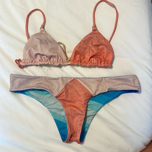 Bikini - Reversible - Picture 1 of 4